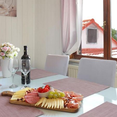 Holiday Home Mons Aureus Gornje Sitno エクステリア 写真