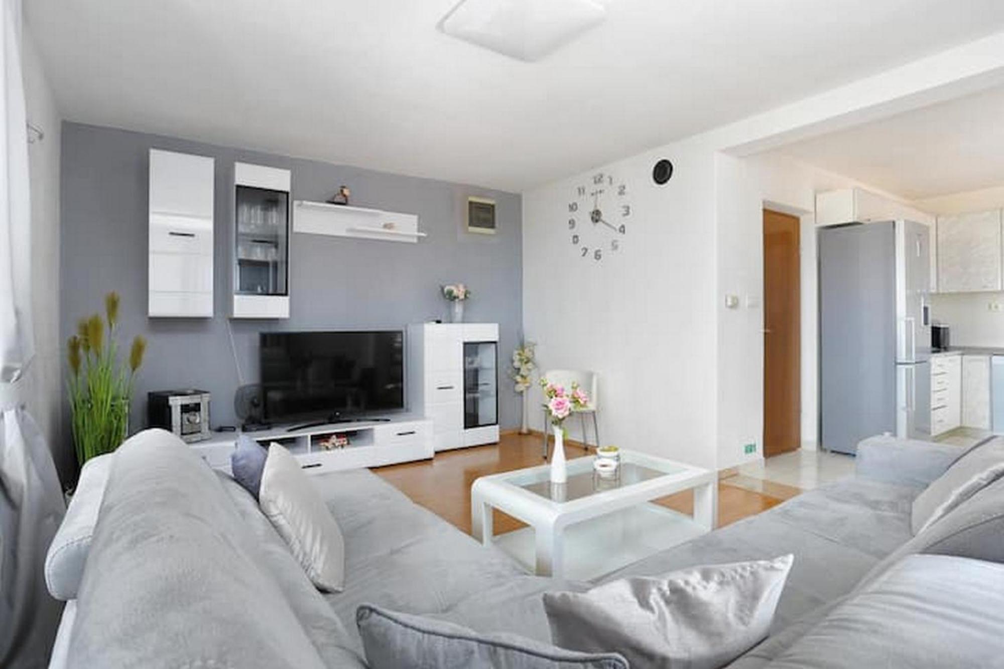Holiday Home Mons Aureus Gornje Sitno エクステリア 写真