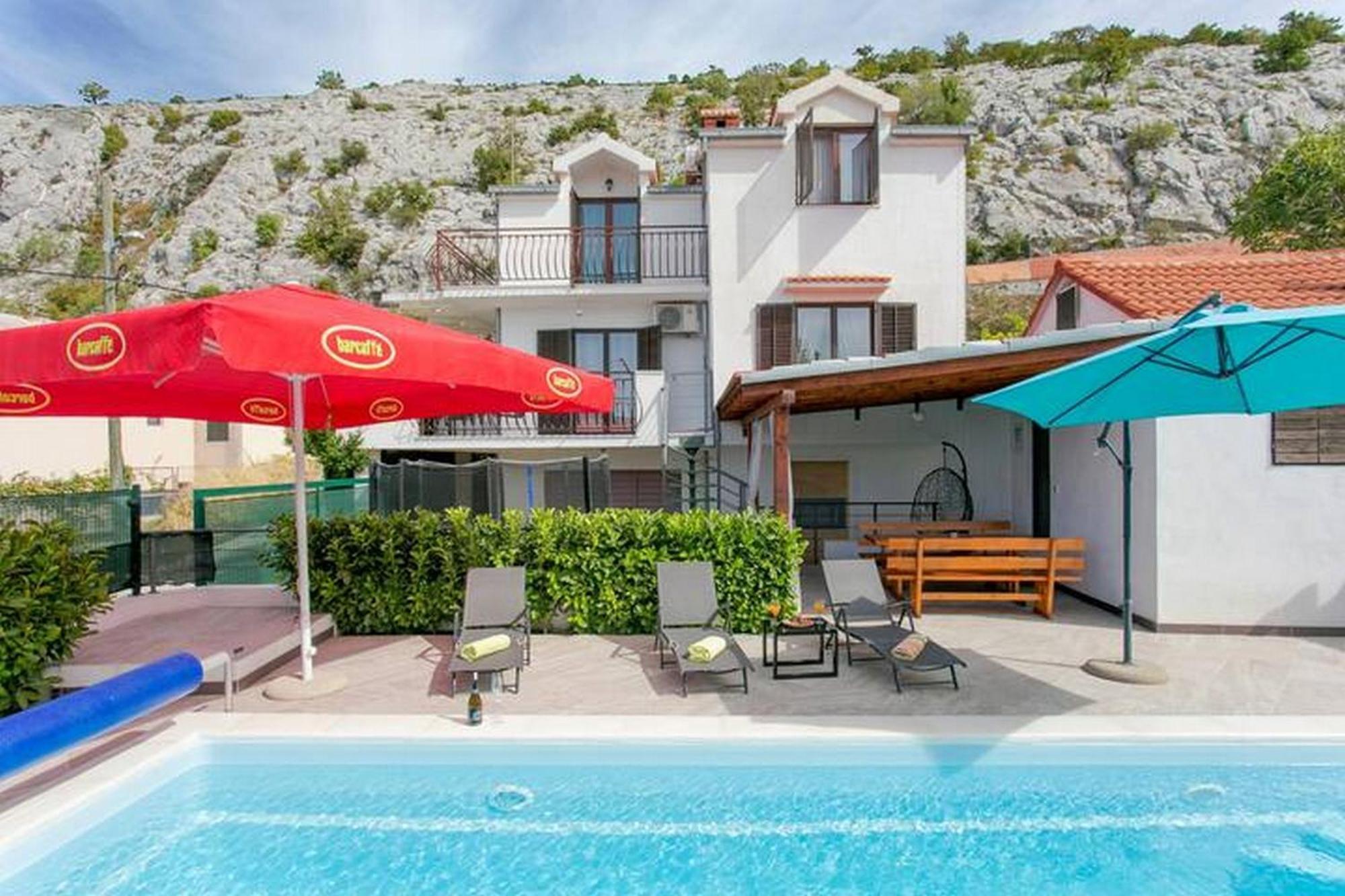 Holiday Home Mons Aureus Gornje Sitno エクステリア 写真