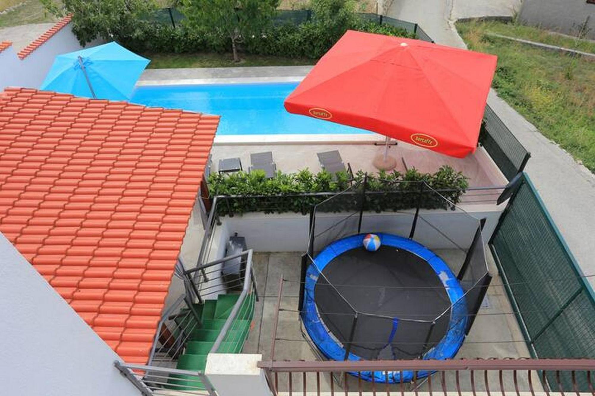 Holiday Home Mons Aureus Gornje Sitno エクステリア 写真